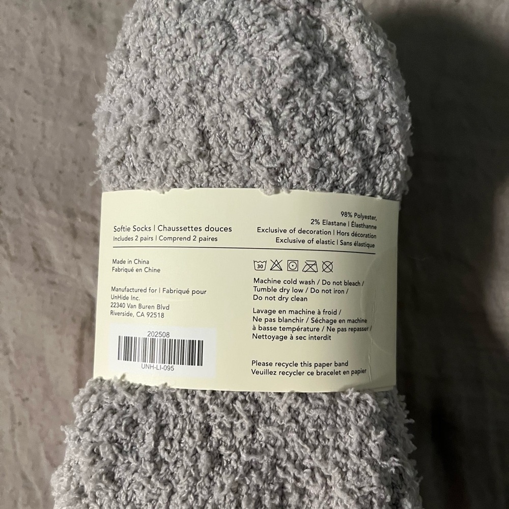 NWT Unhide softie socks - Picture 3 of 3